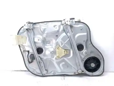 Peça sobressalente para automóvel em segunda mão elevador de vidros dianteiro direito por kia cee´d emotion referências oem iam 824811h000  