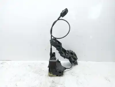 Second-hand car spare part rear left door lock for renault scenic ii authentique oem iam references 820011933o  