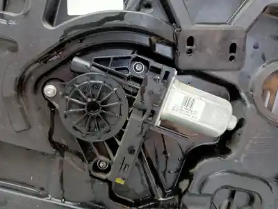 Peça sobressalente para automóvel em segunda mão elevador de vidros dianteiro direito por volvo v40 inscription referências oem iam 31276216  