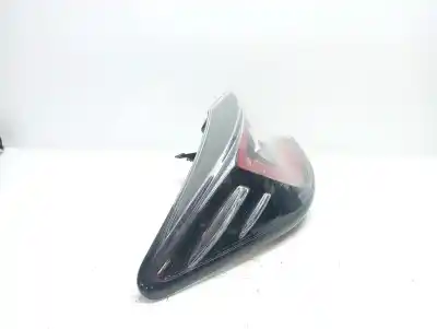 Peça sobressalente para automóvel em segunda mão farolim traseiro esquerdo por toyota corolla (e21) sedan 1.8 16v hybrid referências oem iam 8156102c40  