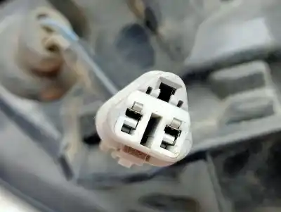 Peça sobressalente para automóvel em segunda mão farolim traseiro esquerdo por toyota corolla (e21) sedan 1.8 16v hybrid referências oem iam 8156102c40  