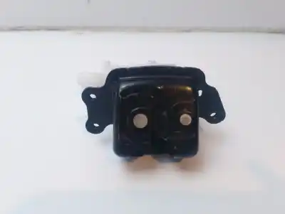 Автозапчастина б/у замок багажника / ворот для toyota yaris (_p13_) 1.5 hybrid (nhp130_) посилання на oem iam 693500d220 Автозапчастина б/у замок багажника / ворот для toyota yaris (_p13_) 1.5 hybrid (nhp130_) посилання на oem iam 693500d220