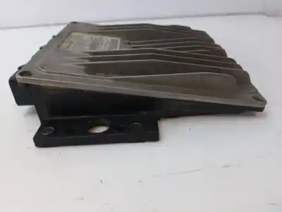 Pezzo di ricambio per auto di seconda mano centralina motore per dacia logan ambiance riferimenti oem iam 8200785530  8200911568