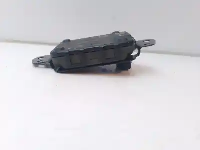 Peça sobressalente para automóvel em segunda mão sensor por toyota corolla (e21) sedan 1.8 16v hybrid referências oem iam 8821012100  8821012060