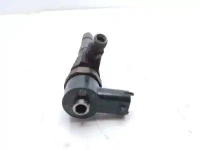 Second-hand car spare part injector for opel insignia a sedán (g09) 2.0 cdti (69) oem iam references 55566050  