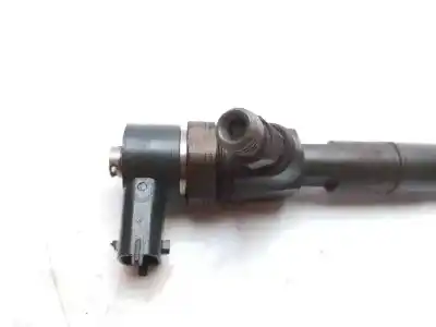 Second-hand car spare part injector for opel insignia a sedán (g09) 2.0 cdti (69) oem iam references 55566050  