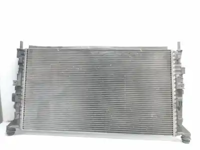 Pièce détachée automobile d'occasion RADIATEUR D'EAU pour FORD FOCUS LIM. (CB4)  Références OEM IAM 1357325  3M5H8005