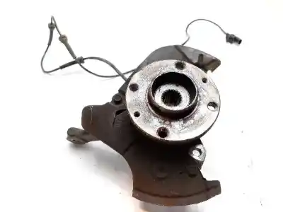 Pièce détachée automobile d'occasion MOYEU DE ROUE AVANT GAUCHE pour FIAT 500 CABRIO (150)  Références OEM IAM 51857828  