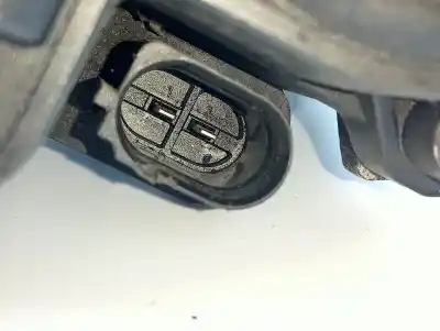 Автозапчастина б/у задній правий гальмівний супорт для audi a3 (8v) ambiente посилання на oem iam 8v0615424  