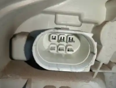 Автозапчасти б/у правый задний фонарь за audi a3 (8p) 2.0 tdi ссылки oem iam 8p0945096  