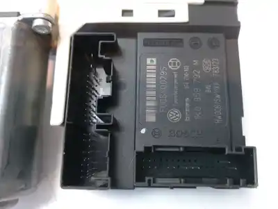 Second-hand car spare part right front window motor for audi a4 avant (b5) 1.9 tdi quattro oem iam references 8d0837462  