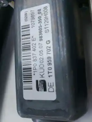 Second-hand car spare part right front window motor for audi a4 avant (b5) 1.9 tdi quattro oem iam references 8d0837462  