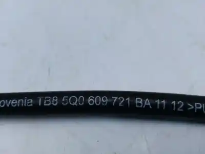 Автозапчасти б/у обивка пола багажника за seat leon (5f1) 2.0 tdi ссылки oem iam 5q0609721bd  