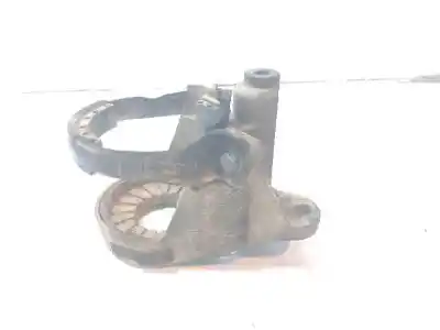Pezzo di ricambio per auto di seconda mano supporto pompa iniezione per renault kangoo (f/kc0) 1.9 diesel riferimenti oem iam 7700421259   Pezzo di ricambio per auto di seconda mano supporto pompa iniezione per renault kangoo (f/kc0) 1.9 diesel riferimenti oem iam 7700421259