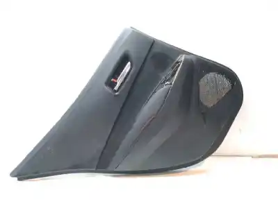 Pezzo di ricambio per auto di seconda mano Rivestimento Portiera Posteriore Sinistra per TOYOTA COROLLA (E21) Hybrid Advance Riferimenti OEM IAM 6764002U90C8  