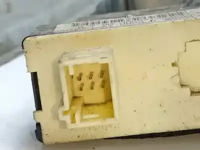 Peça sobressalente para automóvel em segunda mão elevador de vidros dianteira esquerda por citroen c4 berlina collection referências oem iam 9221s1  