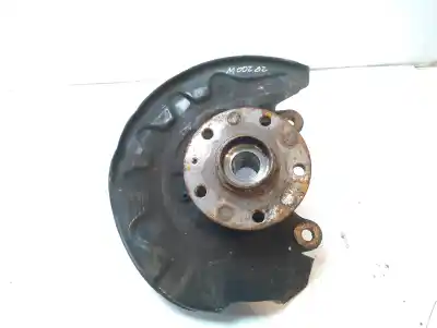 Автозапчасти б/у ПЕРЕДНЯЯ ПРАВАЯ КУЛАЧКА за AUDI A3 SPORTBACK (8VA, 8VF)  ссылки OEM IAM 5Q0407256Q  5Q02560