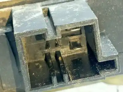 Peça sobressalente para automóvel em segunda mão elevador de vidros dianteira esquerda por audi a6 c5 avant (4b5, 4b6) 2.5 tdi referências oem iam 4b0837461c   Peça sobressalente para automóvel em segunda mão elevador de vidros dianteira esquerda por audi a6 c5 avant (4b5, 4b6) 2.5 tdi referências oem iam 4b0837461c
