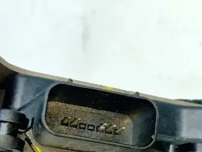 Pezzo di ricambio per auto di seconda mano serratura porta anteriore destra per kia ceed business riferimenti oem iam 81320j7000  