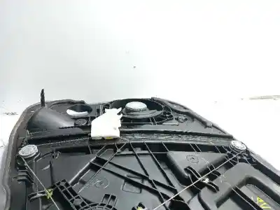 Peça sobressalente para automóvel em segunda mão elevador de vidros dianteira esquerda por kia ceed business referências oem iam 82471j7000  