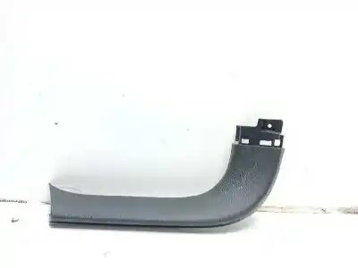 Peça sobressalente para automóvel em segunda mão molduras traseiras por kia ceed business referências oem iam 81730j7200wk