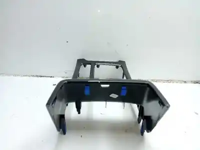 Peça sobressalente para automóvel em segunda mão moldagem por kia ceed business referências oem iam 84699j7000  