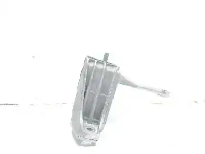 Second-hand car spare part right engine support for kia ceed business oem iam references 21810j7200  