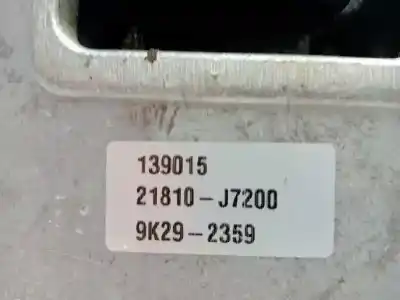 Second-hand car spare part right engine support for kia ceed business oem iam references 21810j7200  