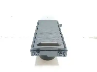 Peça sobressalente para automóvel em segunda mão moldagem por kia ceed business referências oem iam 84620j7000wk  