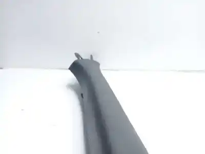 Peça sobressalente para automóvel em segunda mão moldagem por kia ceed business referências oem iam 85821j7000  