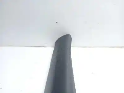 Peça sobressalente para automóvel em segunda mão moldagem por kia ceed business referências oem iam 85821j7000  