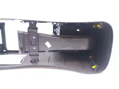 Pezzo di ricambio per auto di seconda mano bracciolo centrale per kia ceed business riferimenti oem iam 97020j7000  