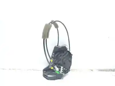 Автозапчастина б/у замок заднього правого дверя для TOYOTA YARIS (_P13_) 1.3 (NSP130_) Посилання на OEM IAM 69050K0030  