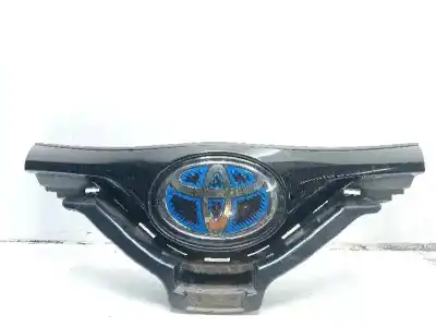 Автозапчасти б/у передняя решетка за TOYOTA C-HR Hybrid Active ссылки OEM IAM 88215F4010  