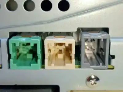 Автозапчастина б/у багатофункційний дисплей для toyota yaris (_p13_) 1.3 (nsp130_) посилання на oem iam 861400d010  