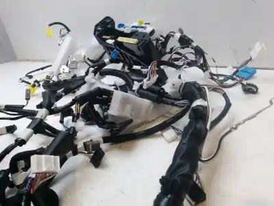 Pezzo di ricambio per auto di seconda mano modulo elettronico per toyota yaris 1.5 16v cat riferimenti oem iam 821180de71  