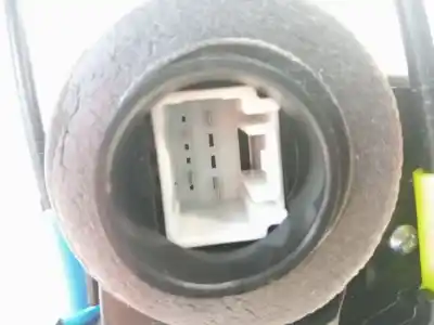 Second-hand car spare part rear right door lock for toyota corolla (e21) * oem iam references 6905002580