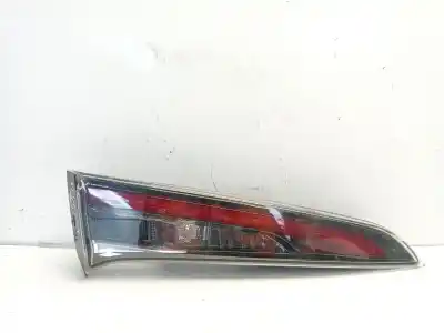 Second-hand car spare part interior left tailgate light for toyota corolla (e21) * oem iam references 8159102770  