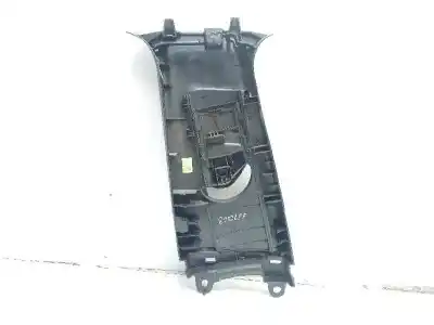 Peça sobressalente para automóvel em segunda mão moldagem por toyota corolla (e21) hybrid advance referências oem iam 7302302100c0  