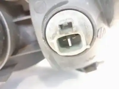 Second-hand car spare part right headlight for toyota yaris (_p1_) 1.4 d-4d (nlp10_) oem iam references 8111052021