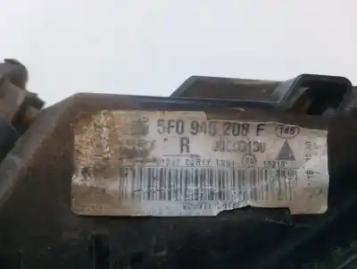 Автозапчасти б/у правый задний фонарь за seat leon (5f1) 1.4 16v tsi act ссылки oem iam 5f0945208f  