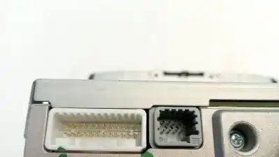 Second-hand car spare part multifunction display for dacia duster ambiance 4x2 oem iam references 281153136r  