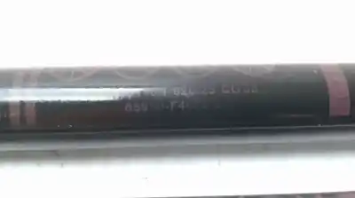 Автозапчастина б/у задній амортизатор для toyota c-hr hybrid active посилання на oem iam 68960f4052 / 68950f4052  