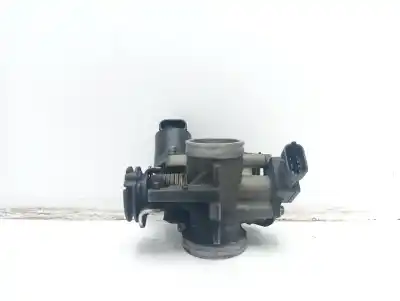 Pezzo di ricambio per auto di seconda mano Scatola Della Farfalla per KTM 125 DUKE 125 cm3 Riferimenti OEM IAM 9014100100  0261230245