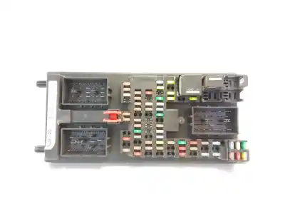 Peça sobressalente para automóvel em segunda mão caixa de fusíveis e relés por land rover evoque dynamic referências oem iam lr048419