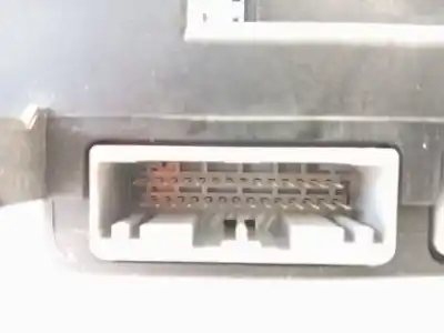 Second-hand car spare part fuse box unit for land rover evoque dynamic oem iam references lr048419  