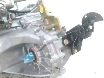 Автозапчастина б/у коробка передач для toyota yaris (_p1_) 1.4 d-4d (nlp10_) посилання на oem iam 3030052230  c150n