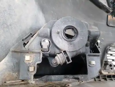 Автозапчастина б/у передній бампер для seat leon sc (5f5) * посилання на oem iam 5f0807217br  