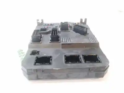 Pezzo di ricambio per auto di seconda mano scatola relè/fusibili per peugeot 206 fastback (2a/c) 1.6 16v riferimenti oem iam 1650882680 9645747480 