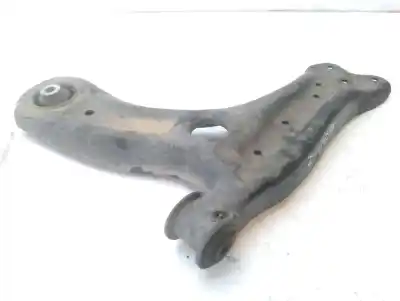 Tweedehands auto-onderdeel LINKER ONDERSTE OPHANG ARM voor VOLKSWAGEN POLO V (6R1, 6C1)  OEM IAM-referenties 6R0407151F  